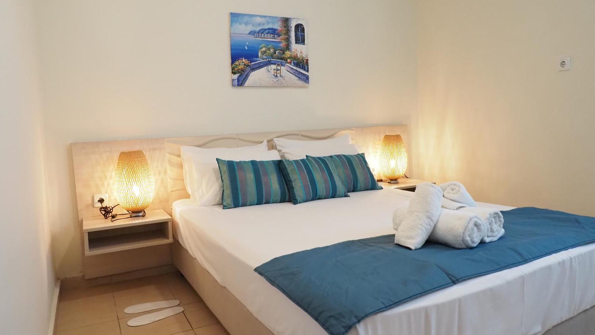 מולה קליבה Leonidas Apartments And Suites מראה חיצוני תמונה