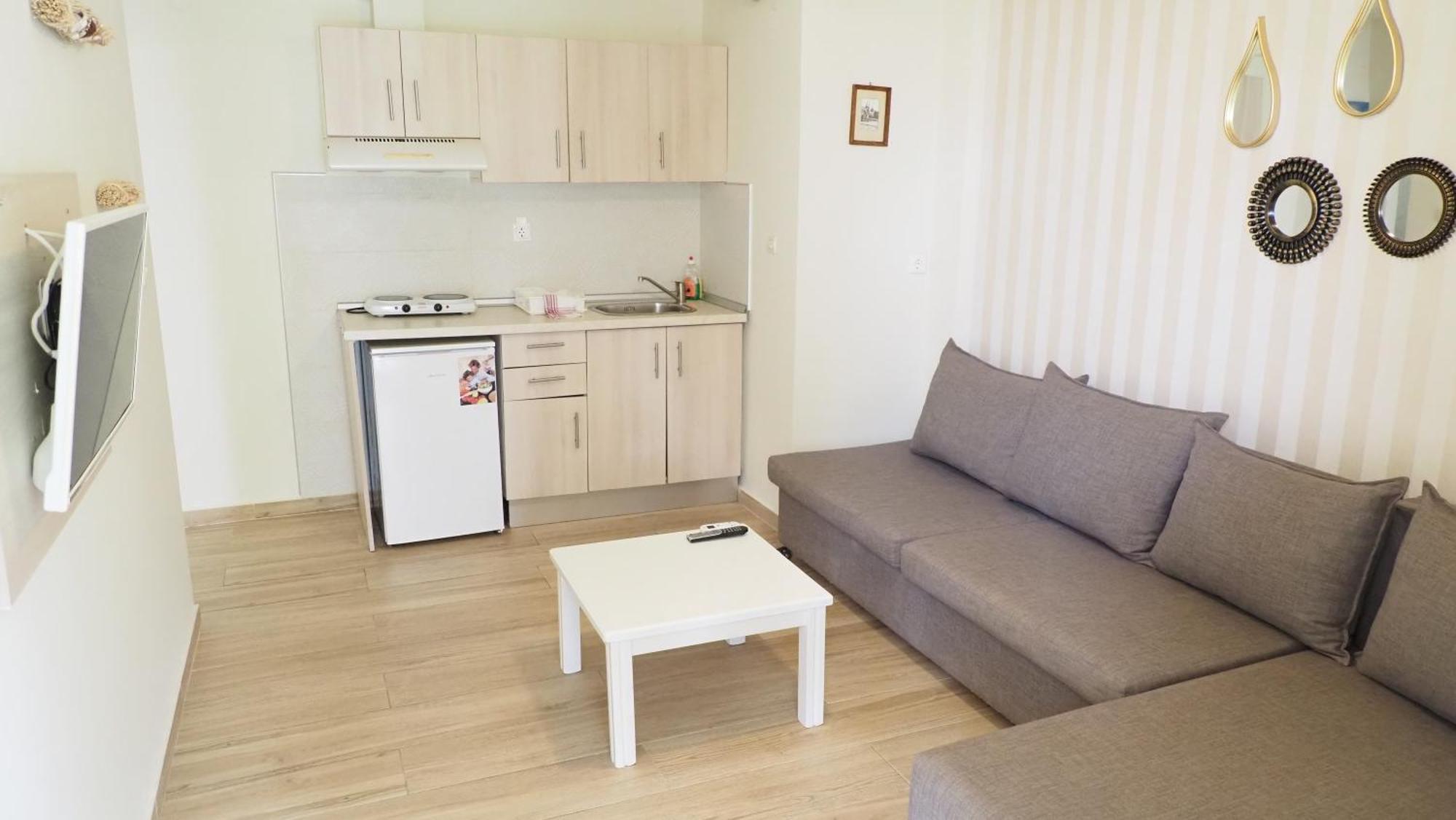 מולה קליבה Leonidas Apartments And Suites מראה חיצוני תמונה