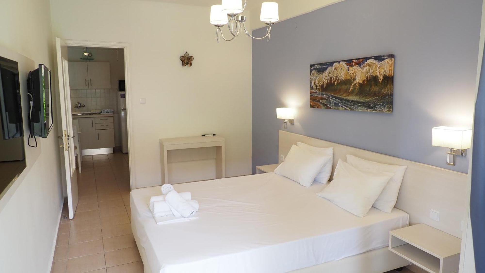 מולה קליבה Leonidas Apartments And Suites מראה חיצוני תמונה