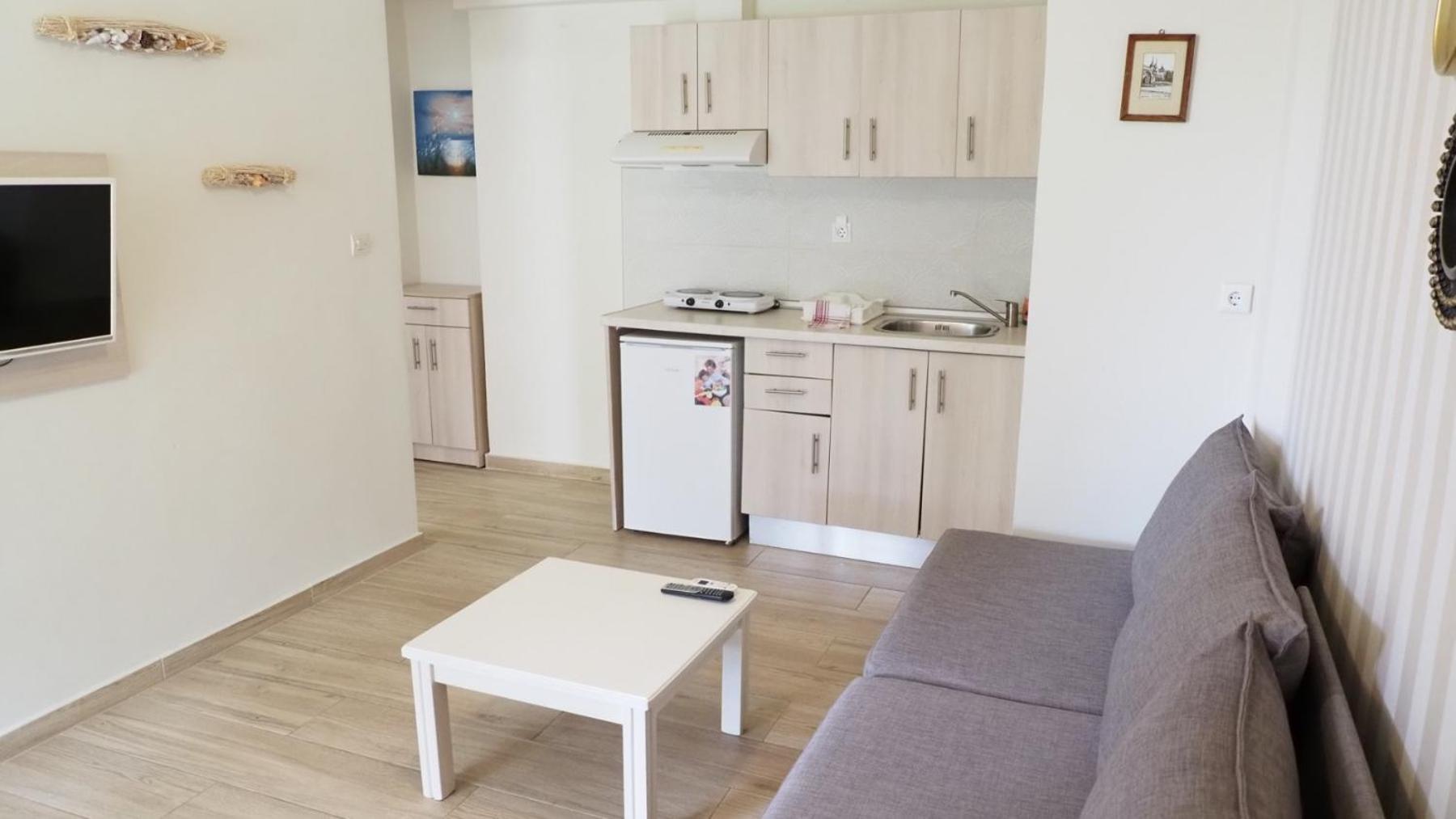 מולה קליבה Leonidas Apartments And Suites מראה חיצוני תמונה