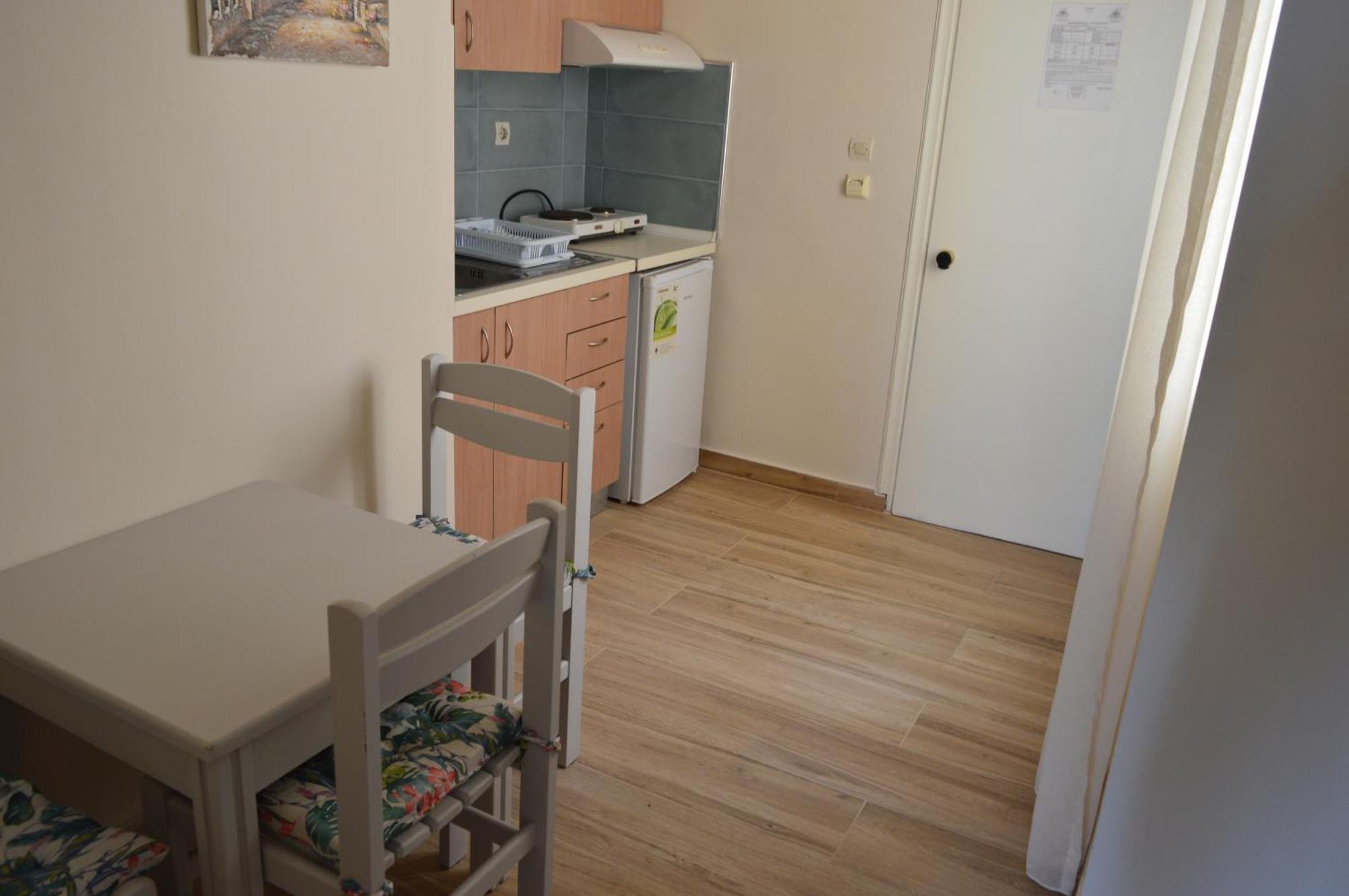 מולה קליבה Leonidas Apartments And Suites מראה חיצוני תמונה