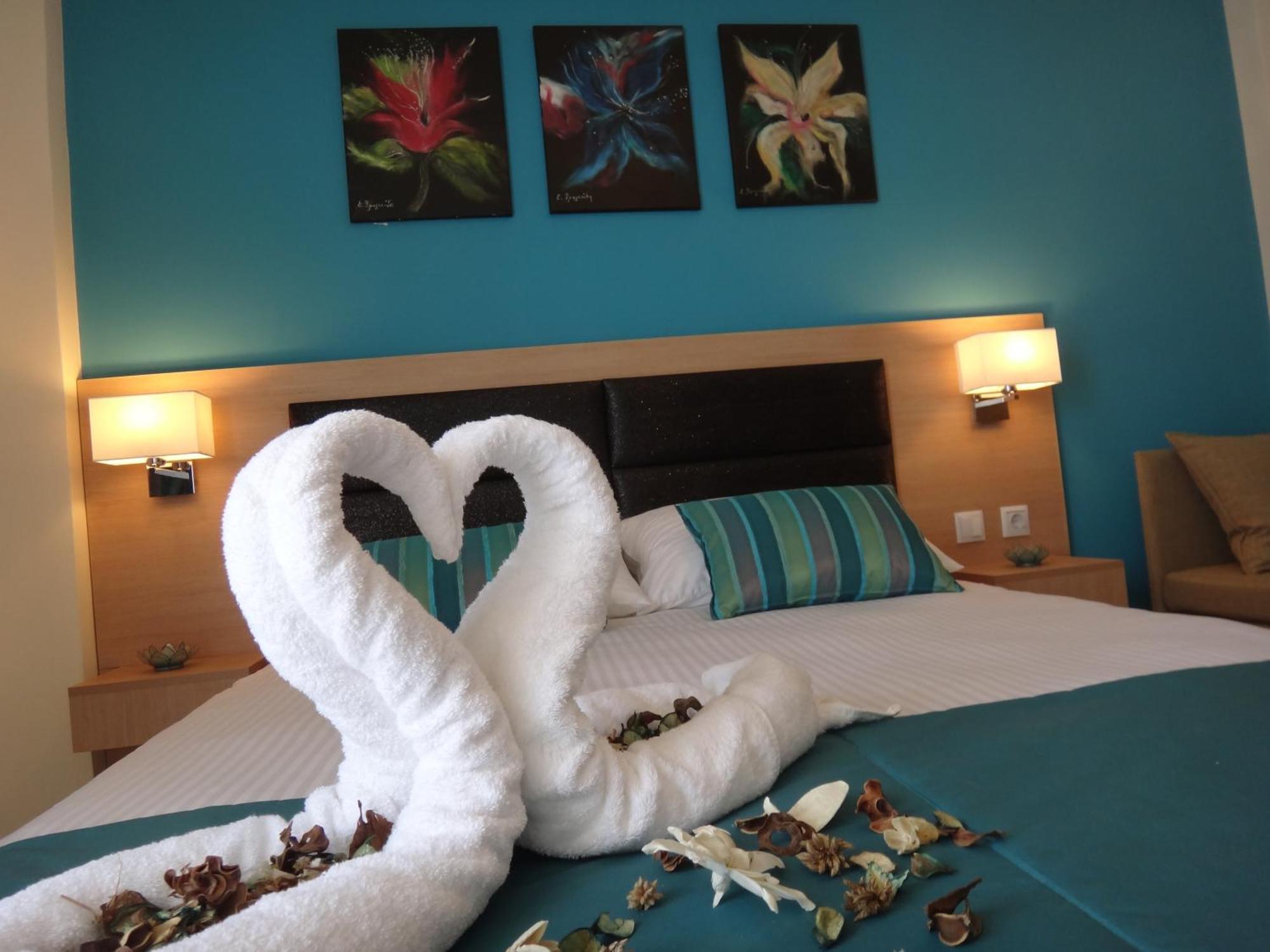 מולה קליבה Leonidas Apartments And Suites מראה חיצוני תמונה