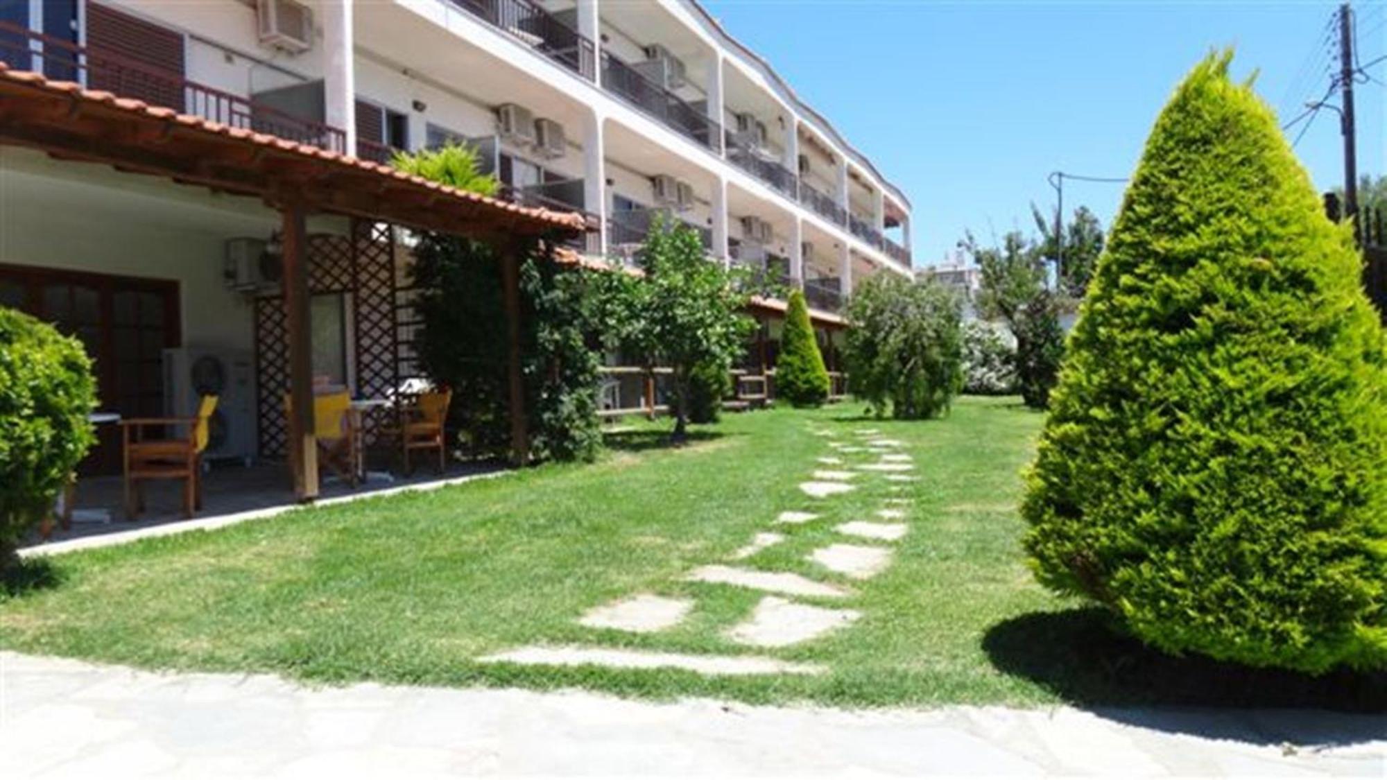 מולה קליבה Leonidas Apartments And Suites מראה חיצוני תמונה